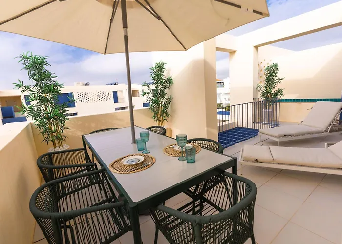 Casas Do Fi Piscina Privativa - T3